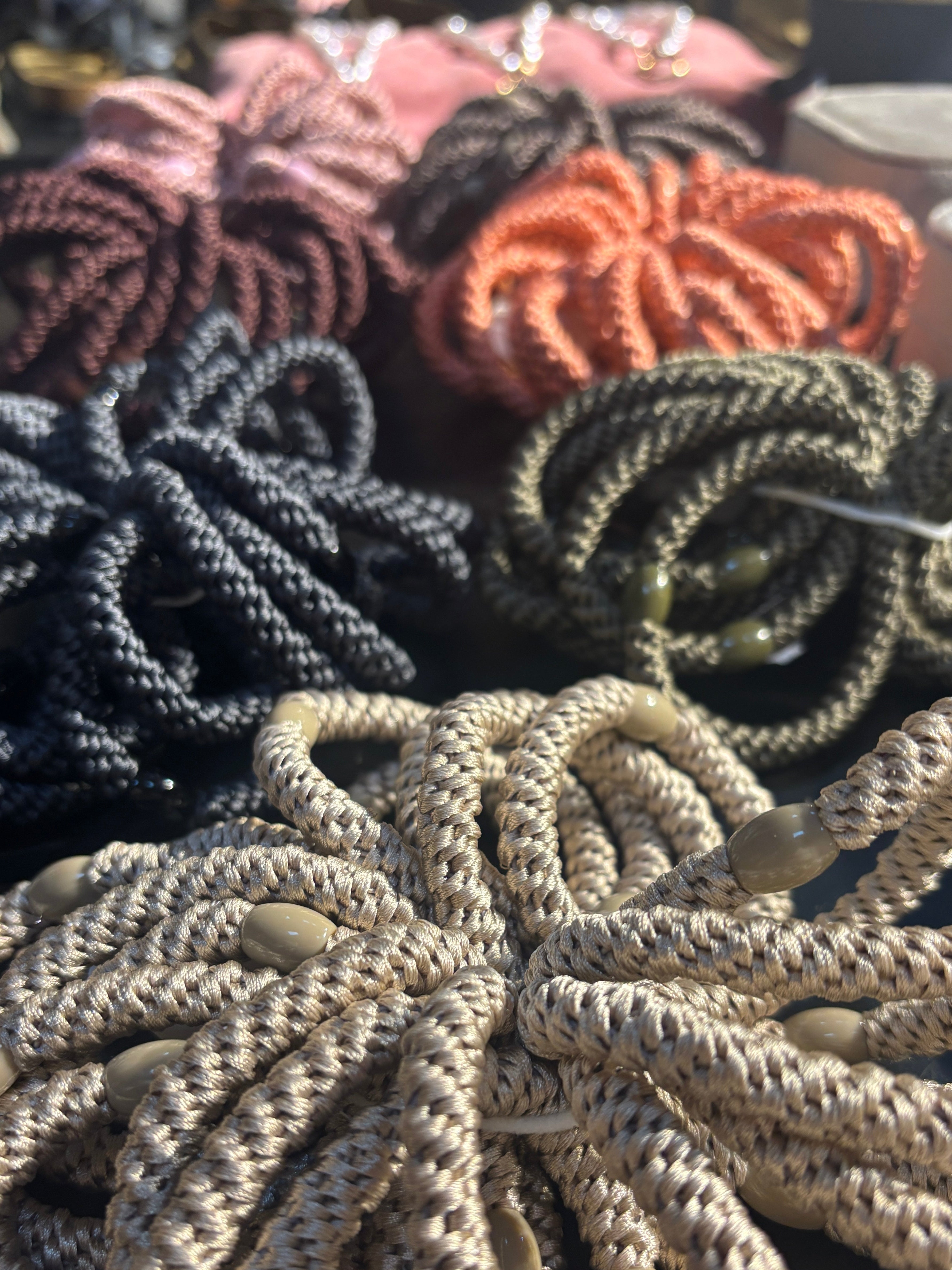 Haarelastieken en clips