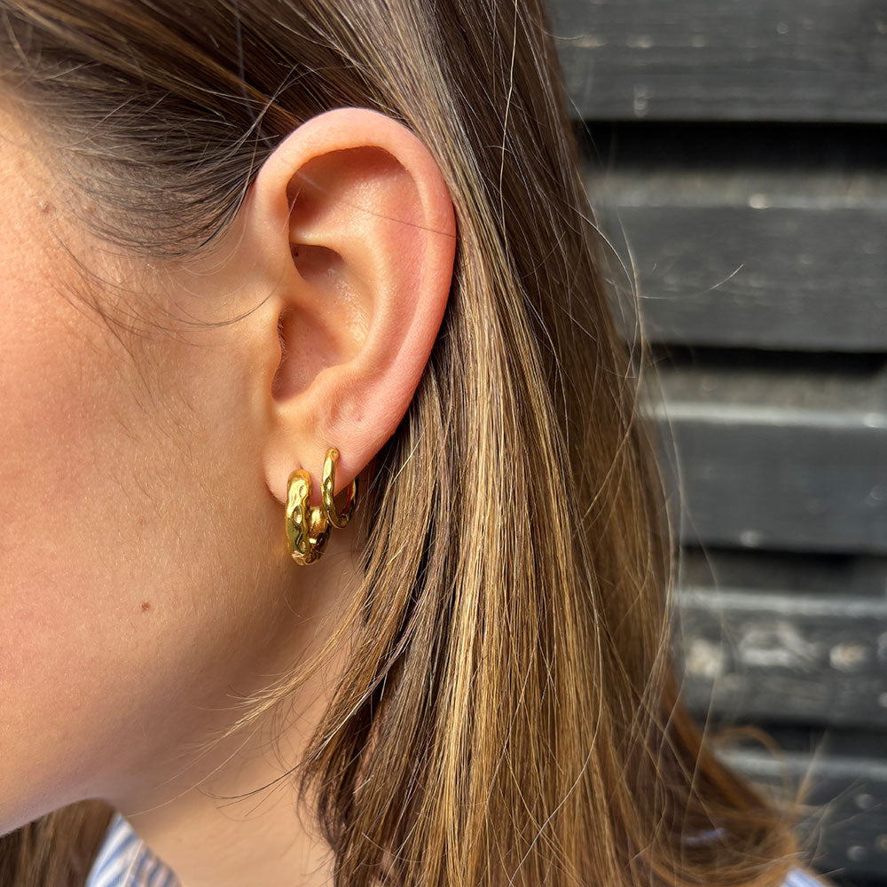 Wolff Jewelry Rusty Mini Hoops 15mm Øreringe 18 karat guldbelagt